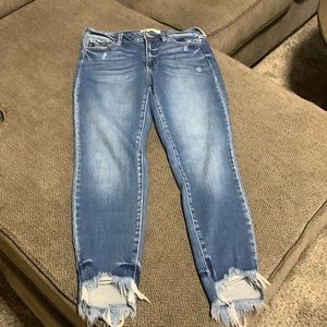 Women’s cancan jeans, size 29 very cute and excellent used condition!